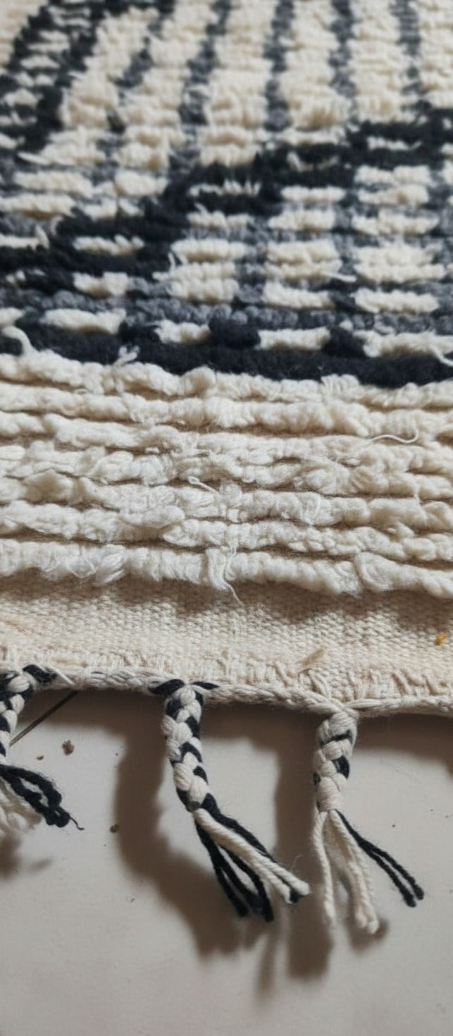 Handmade Moroccan Wool Runner Rug – Yellow & White with Black Pattern | Small Vintage Boho Carpet | 3.9 x 2.1 ft (1.2 x 0.65 m) | Modern Living Room, Bedroom & Hallway Rug
