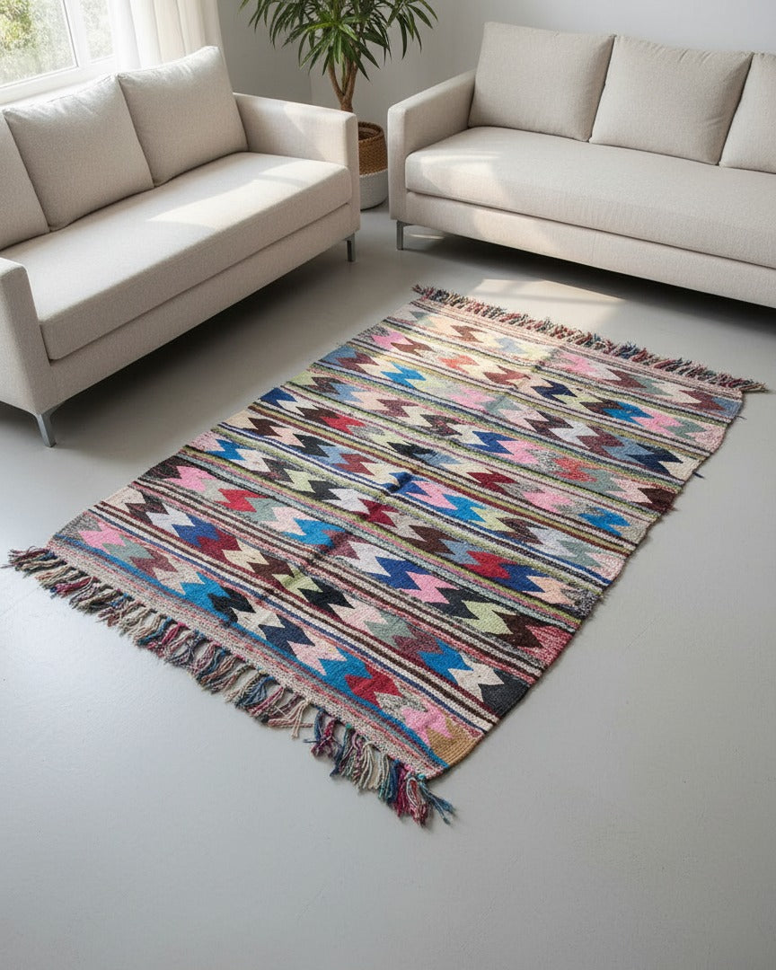 Vintage Moroccan Colorful Rug – Handira Runner Rug / Taznakht Wool Carpet | 3.6 x 5.1 ft (1.1 x 1.55 m) | Handmade entryway rug Luxury Boho Accent Rug
