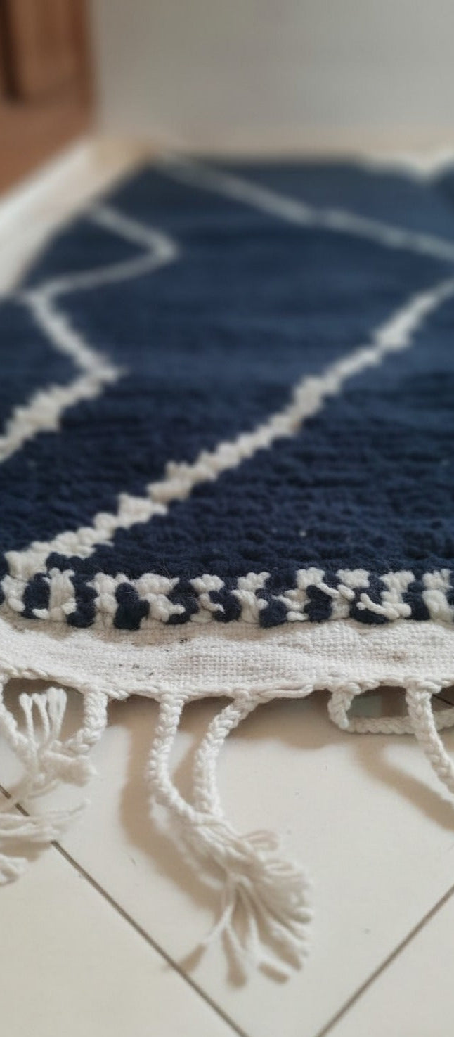 Charming Black Moroccan Rug , Simple & Clean Wool Area Rug – Handmade Black with White Lines Berber Pattern | 4.8 x 7.5 ft (1.45 x 2.3 m) | Modern Boho Living Room, Bedroom & Hallway Rug