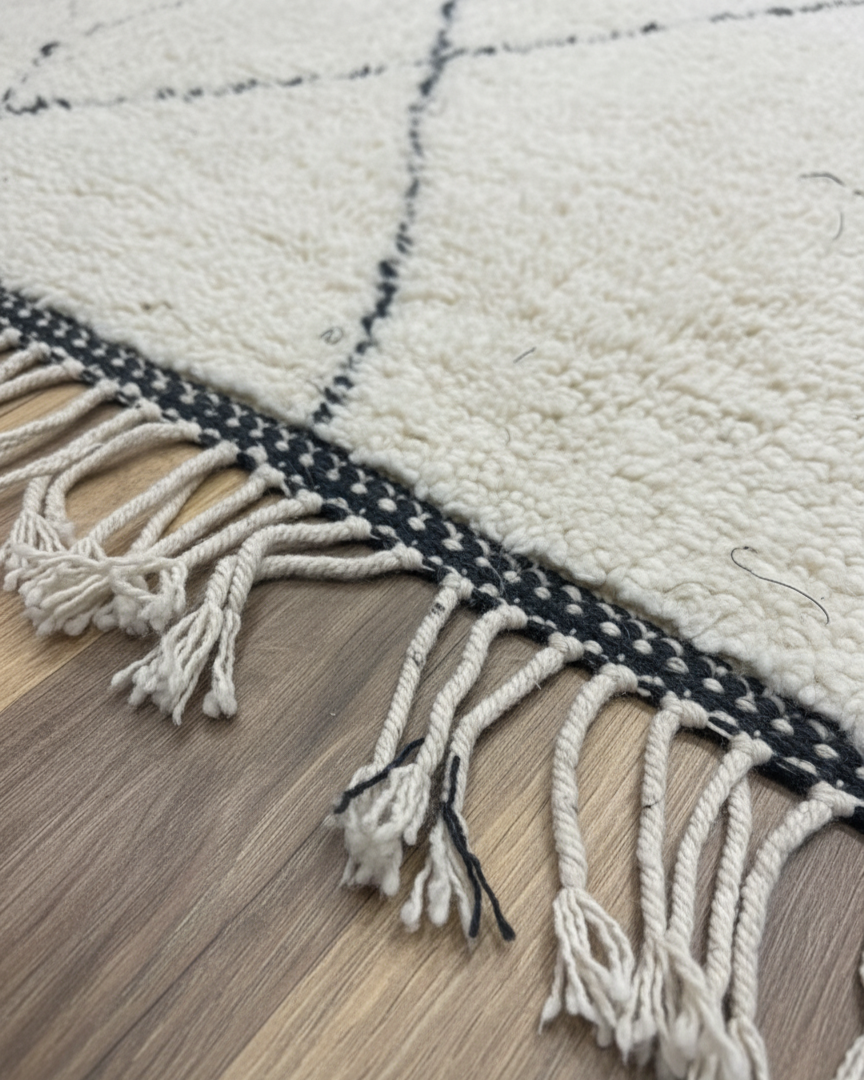 Handmade Moroccan Beni Ourain Rug – Minimalist Geometric Black & Ivory Design | 6.9’ × 8.5’ (210 × 260 cm) | Plush Wool Area Rug