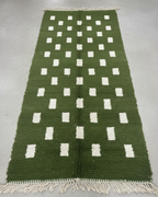 Handwoven Moroccan Berber Runner Rug – Green & White Geometric | 5’ × 15’ (150 × 457 cm) | Wool High-Pile Hallway Rug