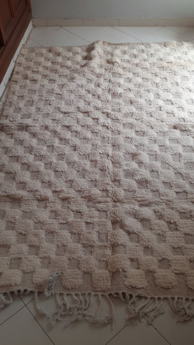 Perfect Rug for Living Room – White cream Checkered Carpet | Area rug 4.6’ × 6.7’ (140 × 205 cm) Neutral Beige & Cream | Boho Rugs , Scandinavian & Minimalist bedroom Rug